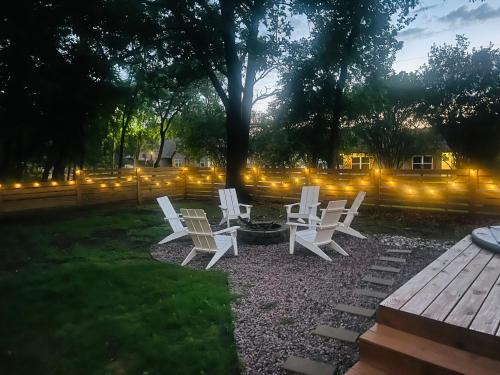 Tool Maison | The Hickory House with Firepit- Boat Ramp Access to Cedar Creek Lake