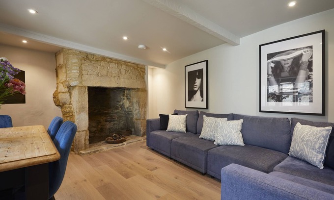 Bibury Cottage | The Hideaway - Sleeps 6
