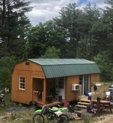 East Durham Maison | The HideAway Tiny Cabin