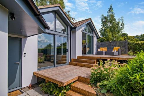 Lydney Maison | The Hidey Hole