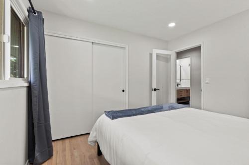 Portland Maison | The Hills of Dover