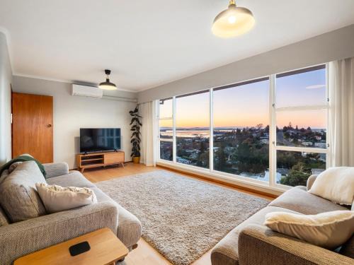 Tauranga Maison | The Hilltop Hideaway
