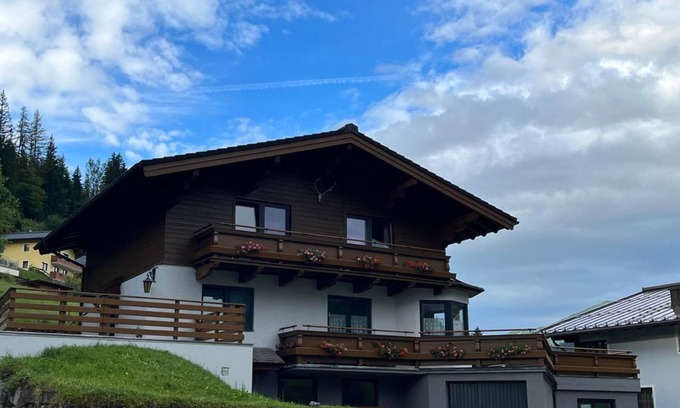 Dienten am Hochkoenig Appartement | The Hochkönig view - apartment/apartment, shower, toilet, 2 bedrooms