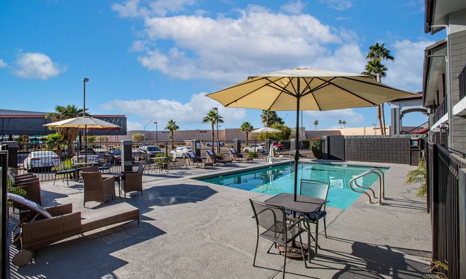 Glendale Hôtel | The Hotel Serene Glendale Peoria, Surestay Collection by BW
