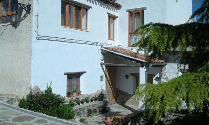 Santiago-Pontones Cottage | LA MAISON DE LA LUMIÈRE (VTAR / JA / 00685. Hébergement touristique de gîtes ruraux) -.