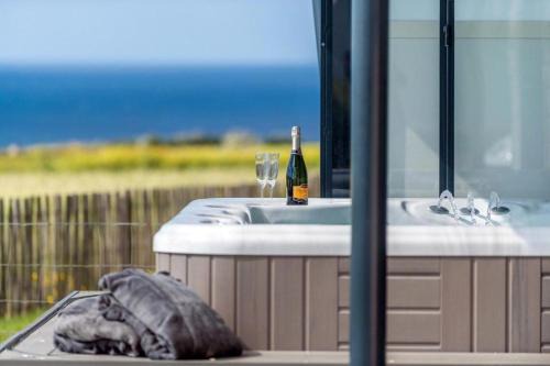 Plougonvelin Maison | The house of the guardians of the Ocean with spa - gite plougonvelin