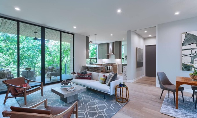 Barton Heights Maison | Ferme moderne de luxe au coeur du centre d'Austin