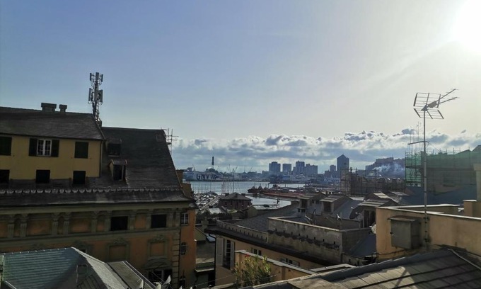 Pre Appartement | The house on the roof in Genoa