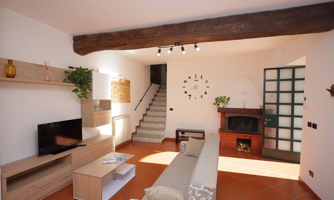 Leivi Appartement | The House with the Porch- between Portofino and the 5 Terre