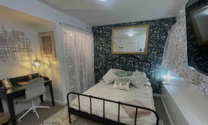 Woodlawn Maison | The Hyde Park Haven