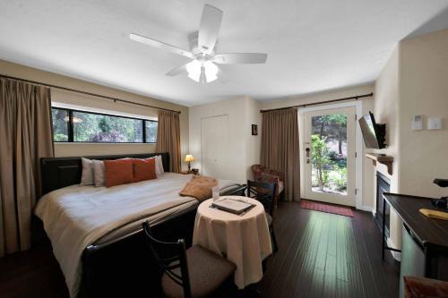 O'Brien Lit Et Petit-Déjeuner | The Inn at Shasta Lake