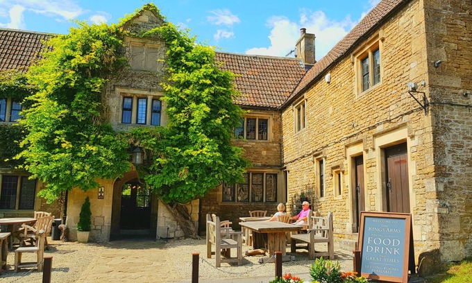 Monkton Farleigh Hôtel | The Kings Arms