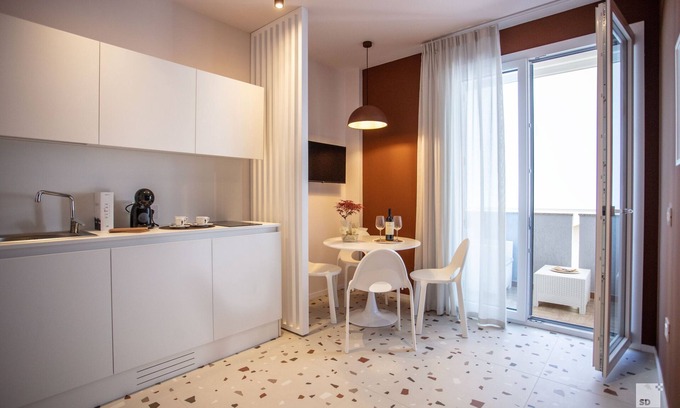 Tropea Maison | The Lady C - High Apartments