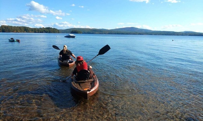 Wolfeboro Cabine | The Lake Escape - A Cozy Lakeside Cabin - Sleeps 8 - Grill, Kayak, Firepit