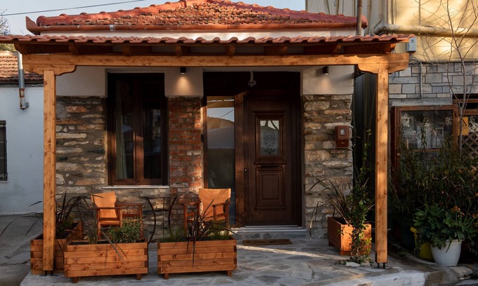 Kanalia Maison | The Lake House Angeliki