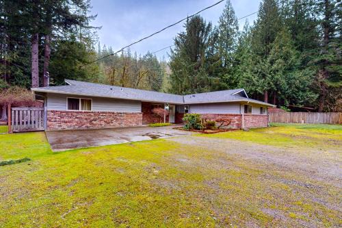 Snoqualmie Maison | The Lake's Hidden Gem