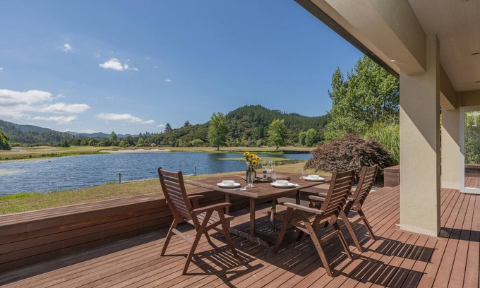 Pauanui Maison | The Lakes - Pauanui Holiday Home