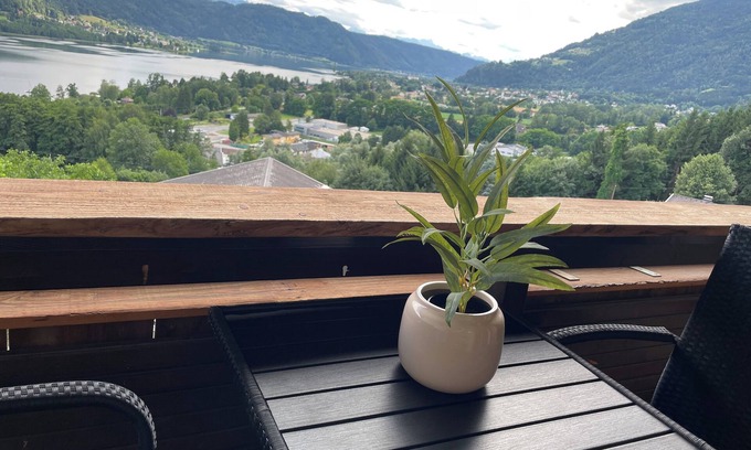 Steindorf am Ossiacher See Appartement | "The Lakeview" HAS EXPANDED: Rooftop Apartment 1. 10% discount from 7 days booking