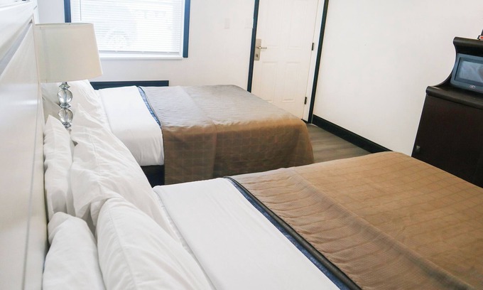 Ronks Hôtel | The Lancaster Motel By OYO Ronks near Paradise