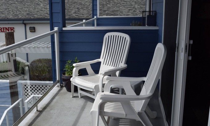 Historic Bayfront Maison | The Landing at Newport