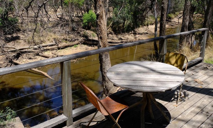 Chinchilla Maison | The Laurels of Chinchilla