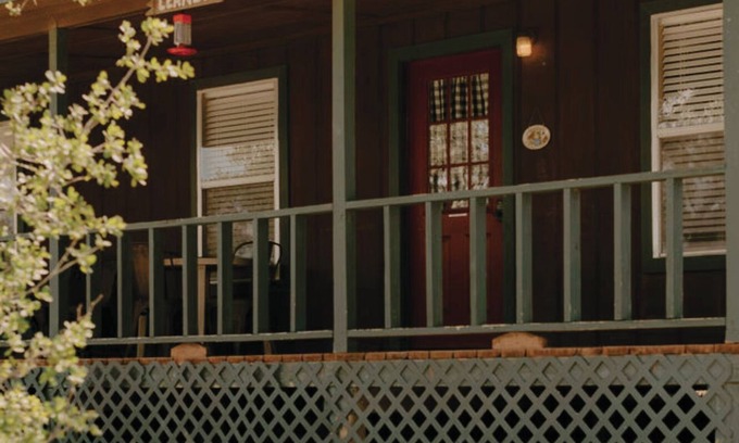 Rio Frio Cabine | Le côté Leakey - Whisky Mountain Duplex - Great Location!