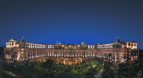 Agara Hôtel | The Leela Palace Bengaluru