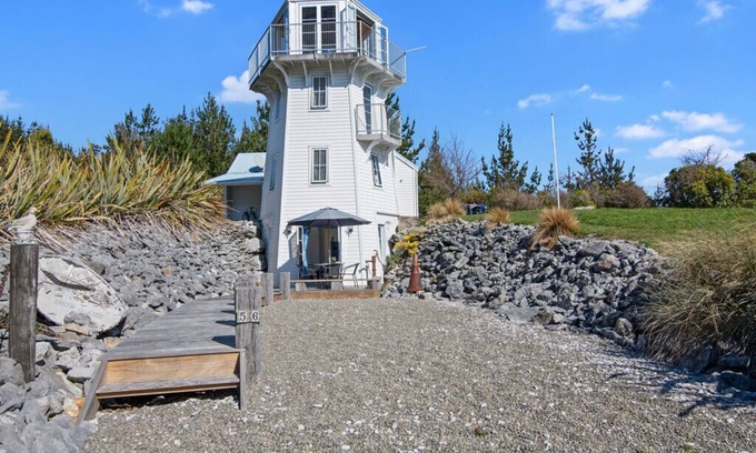 Tata Beach Cottage | Le phare - Maison de vacances Ligar Bay