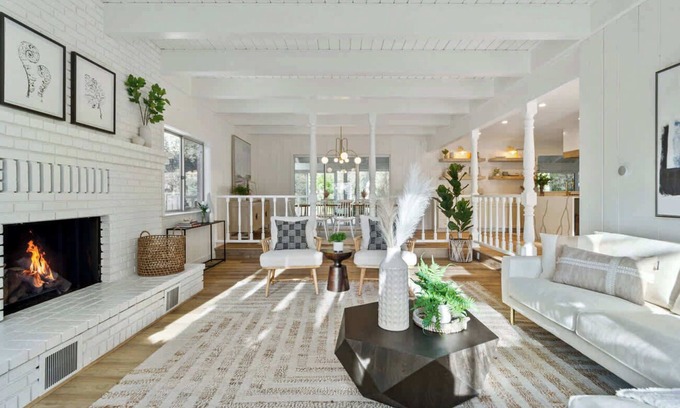 Lake Arrowhead Maison | The Lilypad 2 Master Bedrooms Game Room