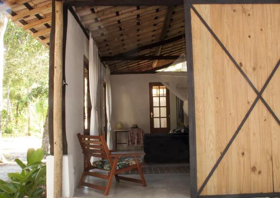 Santa Cruz Cabralia Maison | The Lion Cottage- Charming Studios