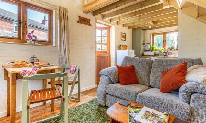 Llandrinio Maison | The Little Barn at Holly Villa