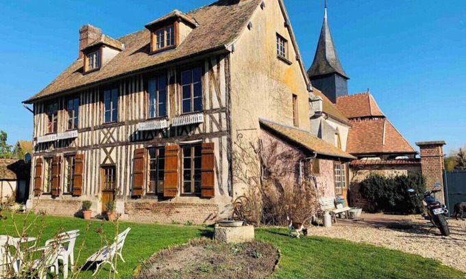Pinterville Maison | The little chapter