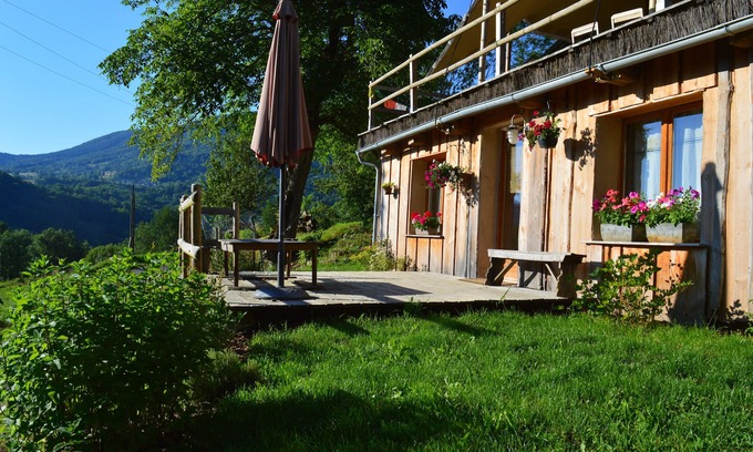Aleu Cottage | Le petit gîte à Jourtau