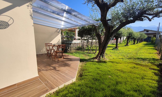 Massa Maison | (The Little Place) House in Marina, Garden and Veranda