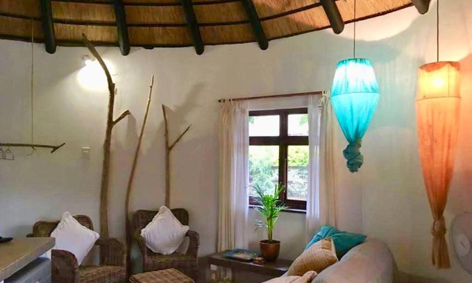 Mtwalume Appartement | The Little Round House