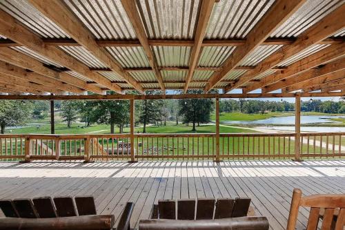 Centerville Maison | The Lodge At Our Texas Ranch