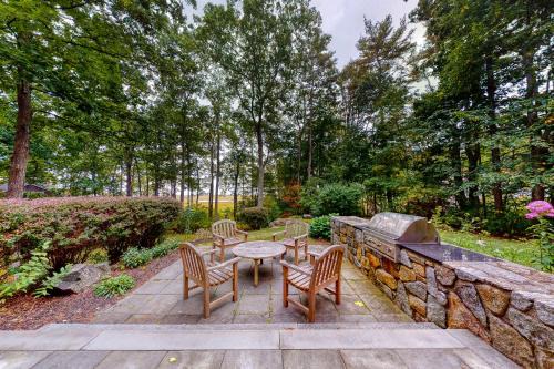 Kittery Point Maison | The Lodge at Seapoint Beach