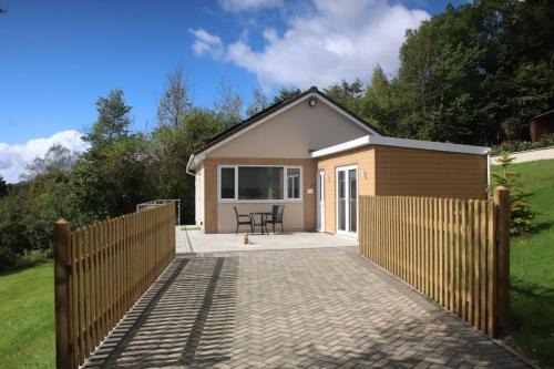 Keynsham Maison | The Lodge at The Elms
