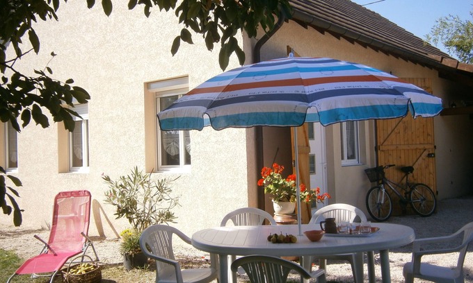 Sennecey-le-Grand Cottage | Le gite du randonneur