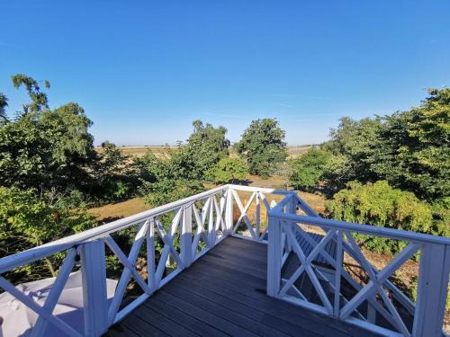 Arnager Maison | The 'Loft' Apartment- "Den Gule Svane" Guest House - near Rønne & Beach