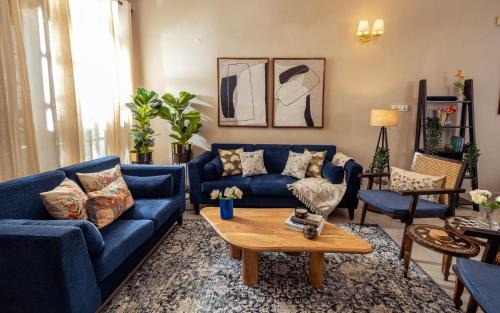 East of Kailash Appartement | The Lotus Loft