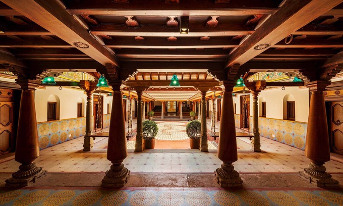 Kanadukattan Hôtel | THE Lotus Palace Chettinad