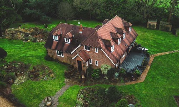 Knebworth Maison | The Main Residence by TAS