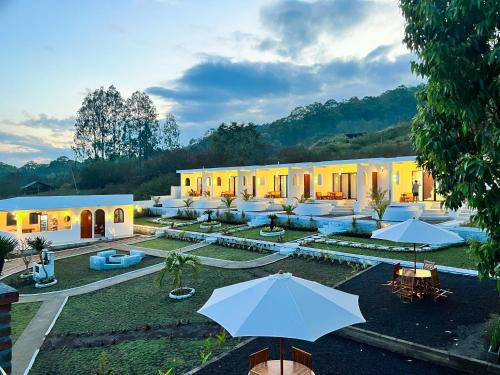 Toya Bungkah Lit Et Petit-Déjeuner | The majestic bali