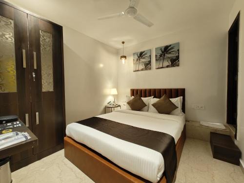 Wellington Pier Hôtel | The Majlis Hotel - Colaba Mumbai