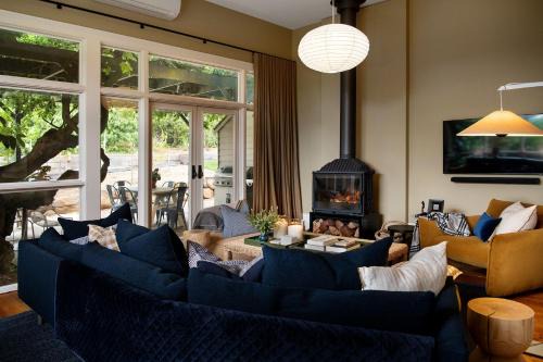 Daylesford Maison | The Mayor's Residence - 4 bedroom garden oasis