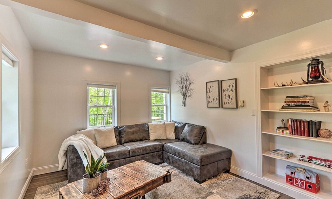 Millersburg Maison | The Millersburg Mountain House Getaway w/ Gazebo!
