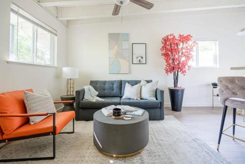 North University Appartement | The Modern I Sleep 5 I Close to Downtown I Roku TV