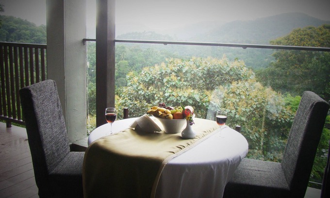 Pirmed Hôtel | The Mountain Courtyard Thekady