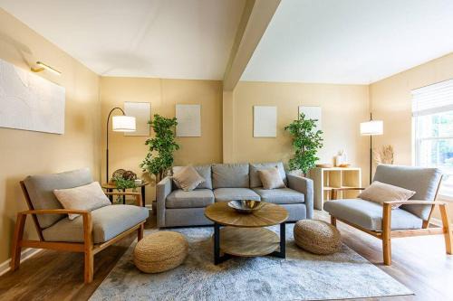 Germantown Maison | The Nest at Harmony Woods: Lux DC getaway + office